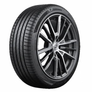 205/45R17 Car Tyre – Radial Tubeless Tyre for Passenger Vehicles